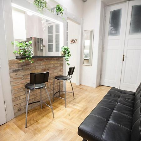 N40 By Small Home Budapest Exterior foto